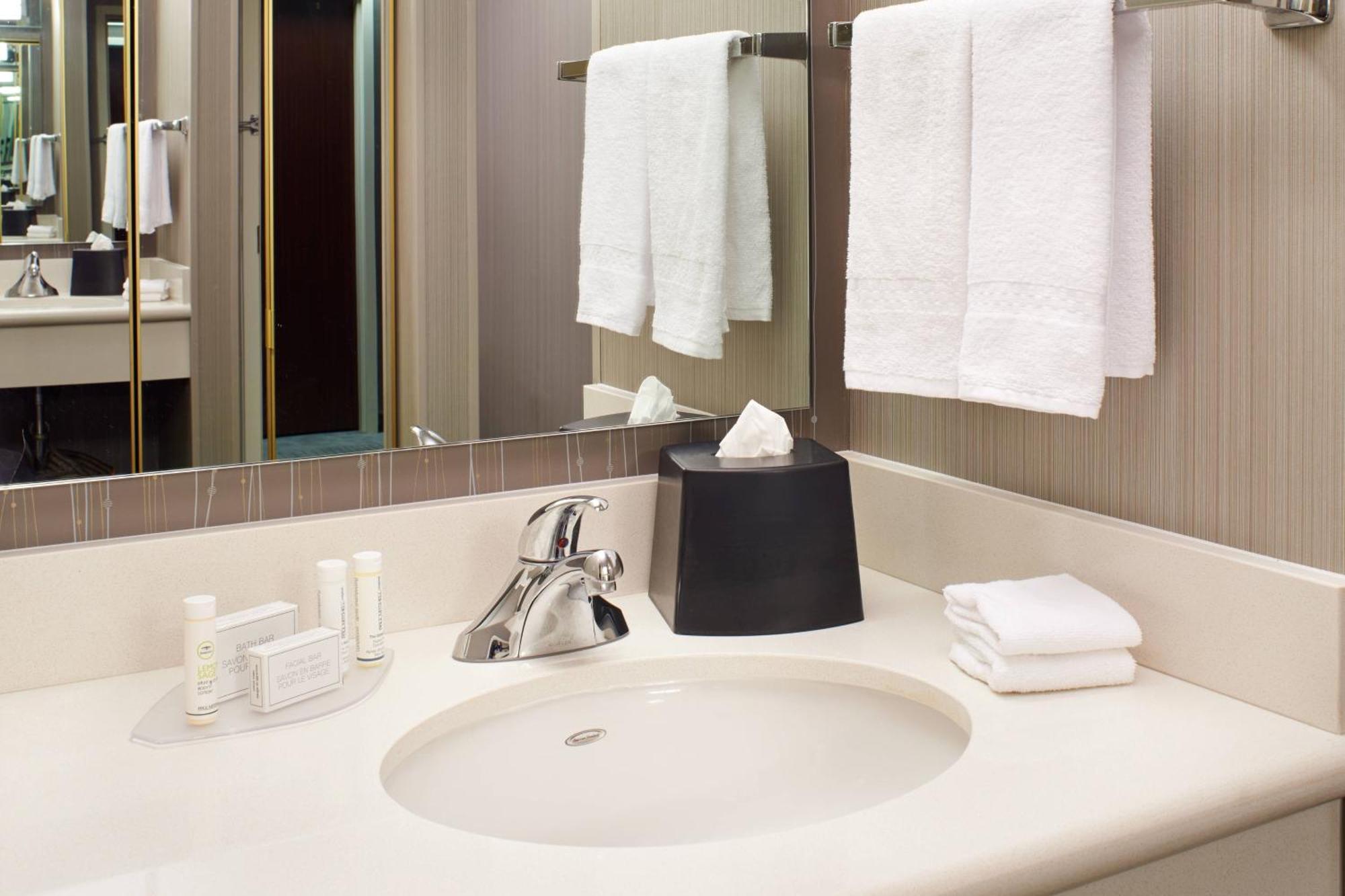 Courtyard Toledo Rossford/Perrysburg Ξενοδοχείο Εξωτερικό φωτογραφία