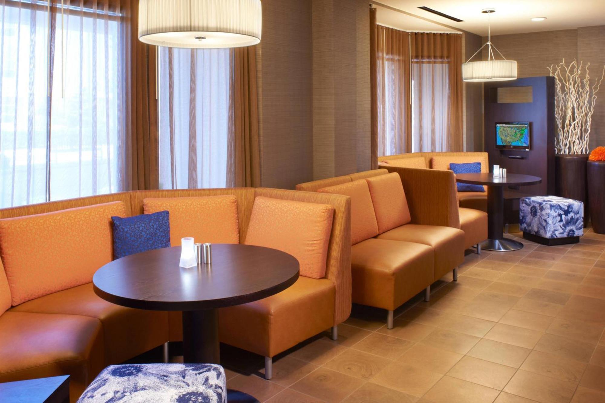Courtyard Toledo Rossford/Perrysburg Ξενοδοχείο Εξωτερικό φωτογραφία